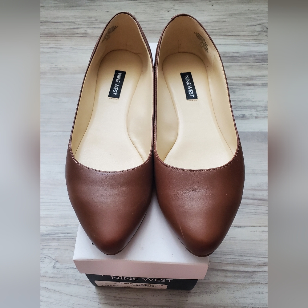 LAST PRICE DROP! Nine West Leather Women's Brown Speakup Flats 7M